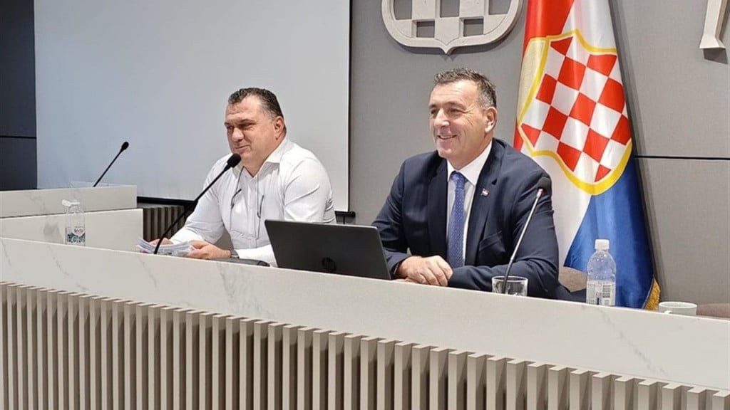 ŽZH odobrila 560.000 KM za kulturu, Jelić preuzeo dužnost u duhanskom poduzeću
