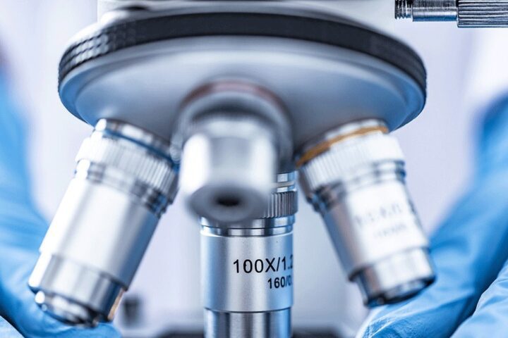 AI dizajnirala 16 funkcionalnih virusa koji napadaju bakterije, objavljeno u Scienceu