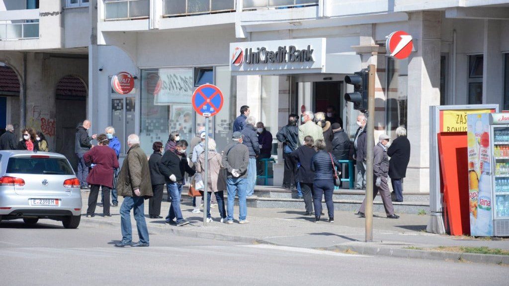Broj umirovljenika u FBiH raste, a Zavod navodi da dugoročna održivost ovisi o zaposlenosti i doprinosima