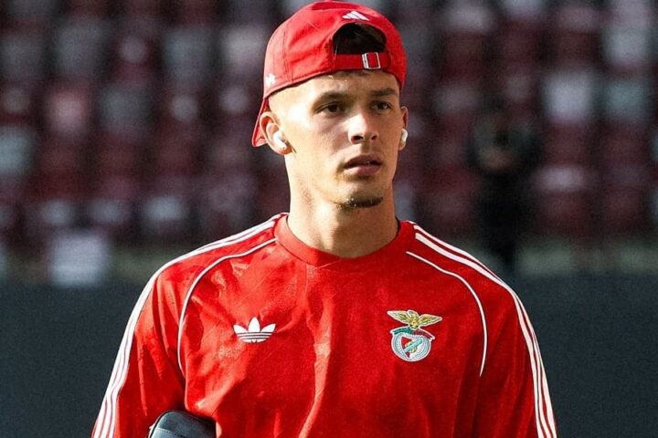 Dedić se vratio u startnu postavu Benfice i odigrao 90 minuta protiv Heartsa