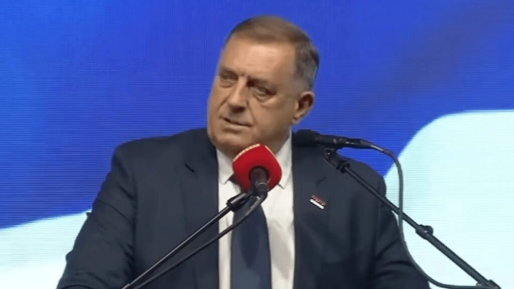 Dodik u Mrkonjić Gradu: Govorimo istinu zahvaljujući Vučiću