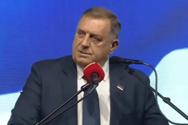 Dodik u Mrkonjić Gradu: Govorimo istinu zahvaljujući Vučiću