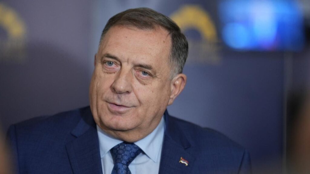 Dodik u Rmanju pozvao Srbe u Federaciji BiH da ne prodaju imovinu