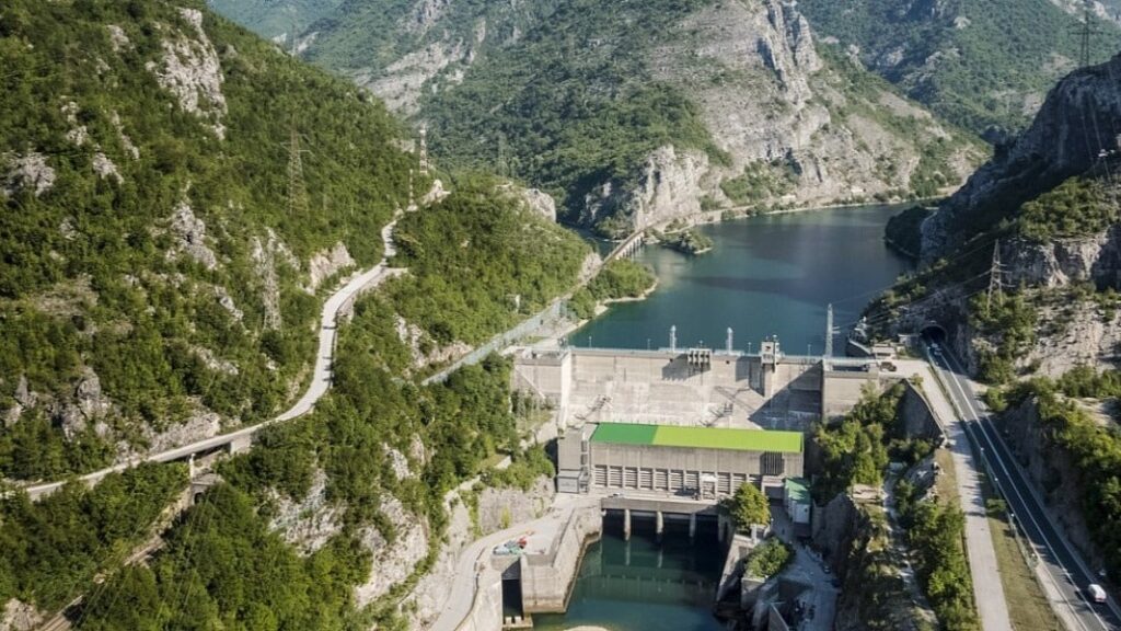 EPBiH: Suša smanjila dotok vode, ali opskrba strujom je stabilna