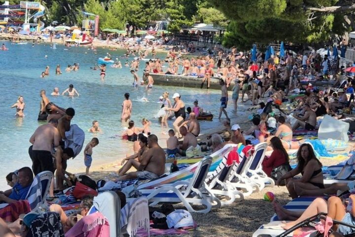 Gosti iz BiH treći po brojnosti u Makarskoj, srpanj donio rast noćenja