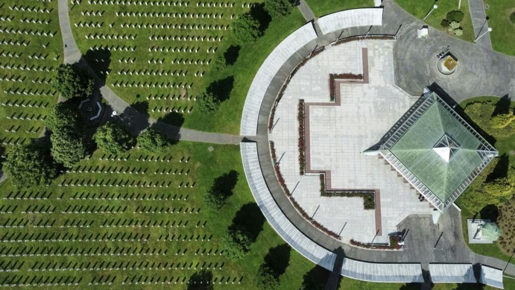 IGK: iz ureda kanadskog premijera stigao odgovor o zaštiti osoba povezanih s Memorijalnim centrom Srebrenica