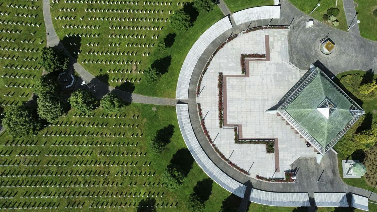 IGK: iz ureda kanadskog premijera stigao odgovor o zaštiti osoba povezanih s Memorijalnim centrom Srebrenica