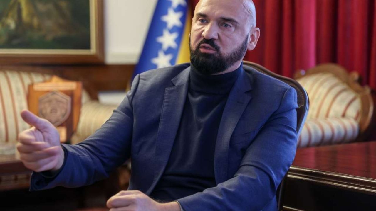Isak traži pravno uređenje promjene spola u FBiH i priznanje inozemnih nalaza