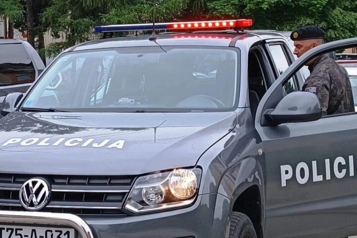 Kod Banovića poginuo 60-godišnji vozač nakon slijetanja vozila s kolovoza