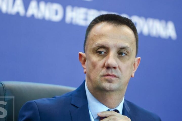 Lakić: Tri zaostale plaće rudarima Zenice bit će isplaćene nakon efektivnosti kredita Svjetske banke