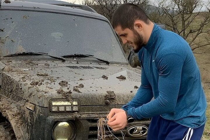 Mahačev je prvi automobil kupio kao polovnu Ladu Nivu