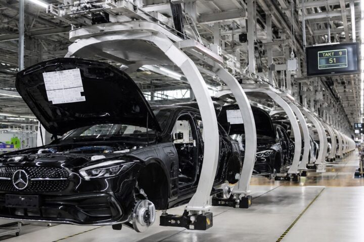 Mercedes povećao dobit, ali upozorava na slabiju prodaju u Kini: Električni modeli snažno rastu