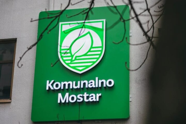 Mostar: Komunalno raspisalo oglas za 14 radnika nakon otkaza 22 zaposlenika