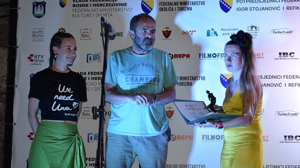 Na završetku osmog Avant & Una Film Festivala Grand Prix za film “Ej salaši” Maje Uzelac