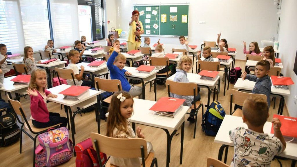 Od rujna kurikularna reforma u svim školama HNŽ-a: Novi programi za drugi i sedmi razred