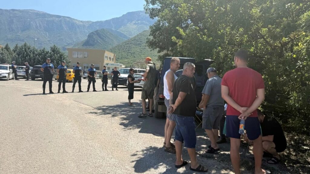POSKOK vodi istragu protiv federalnog ministra Nerina Dizdara i još 14 osoba