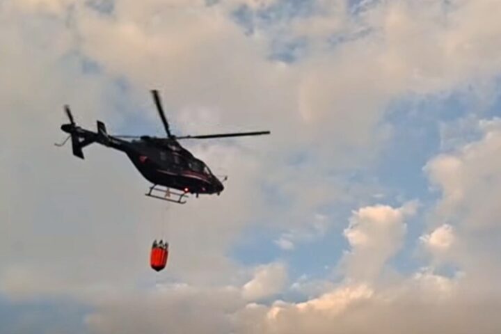 Požar kod Trebinja aktivirao minsko polje, u gašenje se uključio i helikopter MUP-a RS