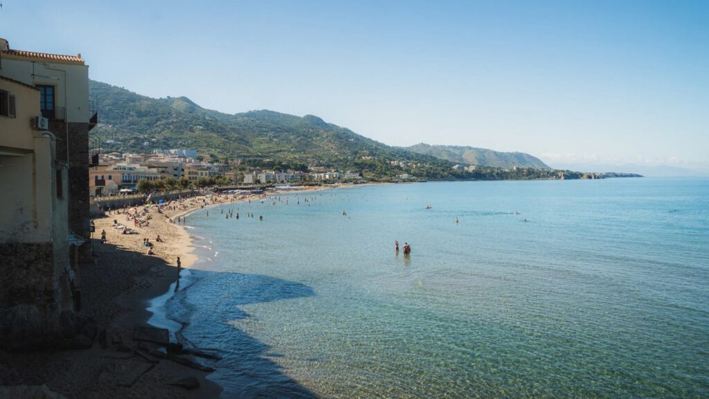 Praia a Mare uvela kazne do 500 eura za maloljetnike bez pratnje nakon ponoći