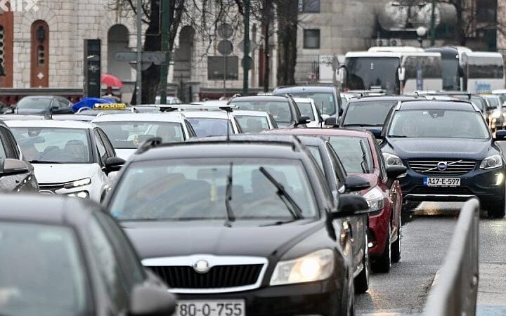 Sarajevo ima 454 vozila na 1.000 stanovnika, broj automobila premašio 191.000