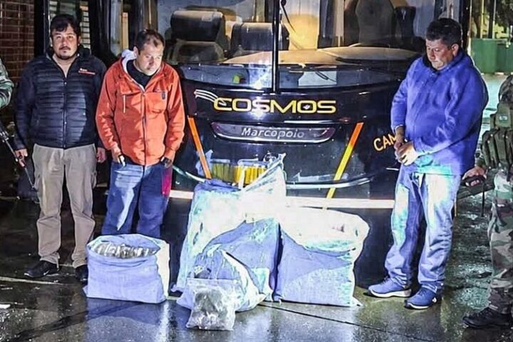 U autobusu namijenjenom za Sao Paulo pronađeno 86,5 kilograma marihuane, uhapšena tri vozača