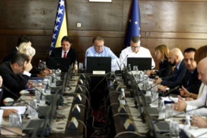 Vlada FBiH izdvojila 530.000 KM iz tekuće rezerve za devet inicijativa